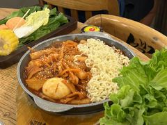 炒年糕-姜虎东白丁烤肉(深圳湾后海汇店)