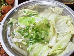 莲白-小杨翘脚牛肉