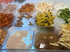-成都你六姐·牛肉冒菜(上海环宇荟店)