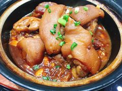 黄豆猪蹄锅仔-好兄弟郭巨海鲜(天一阁店)