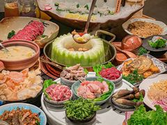 -得意咚瓜·顺德鱼生·冬瓜火锅(深圳首店)