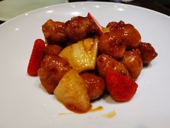 菠萝咕噜肉-有璟阁港式餐厅(国贸商城店)