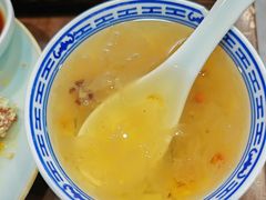 -蟹上黄·蟹黄面·江南糖水(人民广场店)