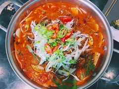 辛牛骨火锅-KCOOKING概念韩餐(世茂52+店)