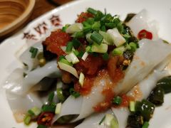 -亮欢寨酸汤鱼(沙冲路店)