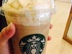 -星巴克臻选(莘庄仲盛店)