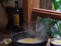 -银米·云南传统过桥米线(双廊黑金冠店)