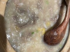 生滚牛肉粥-潮界(虹桥新天地店)