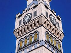 -王府井奥莱临潼小镇(临潼店)