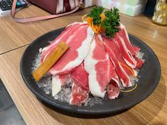 -呷哺呷哺(融创茂店)