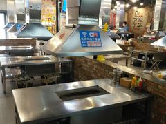 -马路牙子烧烤音乐酒馆(望京店)
