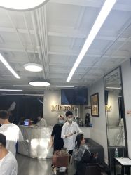 -Miracle集简美发沙龙