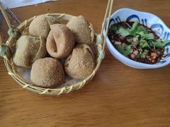 -包整·丝娃娃(一览甲秀楼风景店)