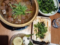 -聚点串吧·北京烧烤(赵登禹路店)