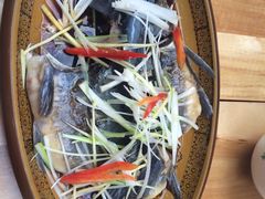 -乡土特色.冷锅鱼.牦牛肉汤锅