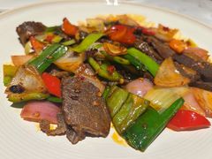 爆炒风干牛肉-珍呈中餐厅•粤川淮扬新疆(乌鲁木齐康莱德酒店)