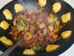 豆角土豆炖排骨-妈妈家铁锅炖(景诚园综合楼店)