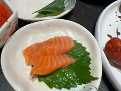 -雍容荟帝王蟹活龙虾展台自助(IFS黑金店)