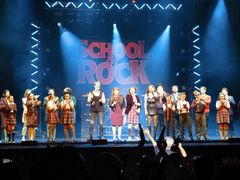 -交通银行前滩31演艺中心