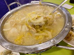 锅仔酸菜白肉-大眼锅贴水饺(河东店)