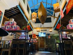 大堂-挂旗柴锅鸡(蚌山区嘉年华店)