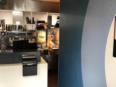 -麦当劳(乳山路店)