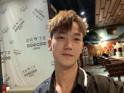 -侨治发型
