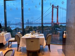 -武汉世茂希尔顿酒店·汇·全日餐厅