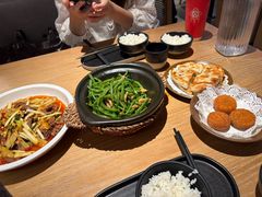 -川堂风·跷脚牛肉·乐山爆炒(宝山日月光店)