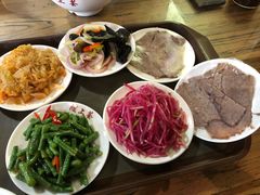 -陇上全荟兰州传统牛肉面(延吉路店)