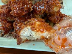 -BHC炸鸡(明洞总店)