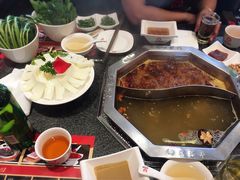 -鼎汇丰重庆老火锅(鞍顺园店)