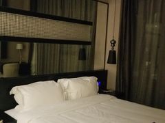 -扬州东关街文昌阁桔子水晶酒店