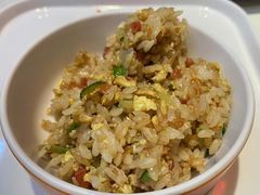 腊肠炒饭-杨氏青龙虾·羊蝎子(托乐嘉店)