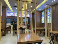 -桥香园云南过桥米线(红龙井店)