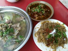-谢老五跷脚牛肉·非遗传承店