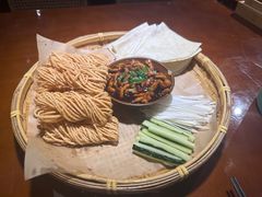 -魏铭鱼头捞饭(晋阳路店)