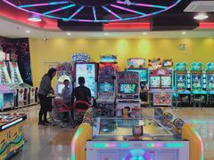 -汤姆熊欢乐世界(滨江店)