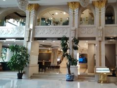 -碧中海汤泉汗蒸酒店