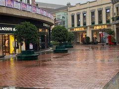 -王府井奥莱临潼小镇(临潼店)