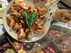 -洞亭火锅(防空洞总店)