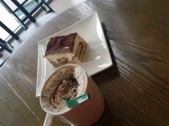 -星巴克(潍坊泰华广场店)