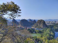 -叠彩山景区