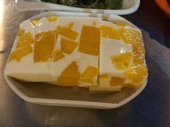 -海口骑楼小吃街