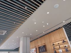-星巴克(武汉光谷青年汇店)