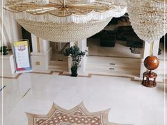 -碧中海汤泉汗蒸酒店