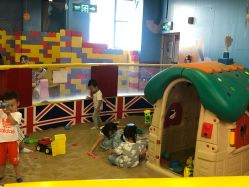 -苏宁红孩子(F6漫时区店)