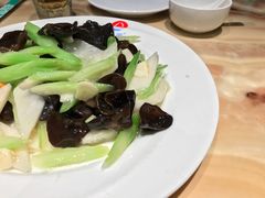 -小船渔村•大连菜•大连焖鱼(明泽街店)