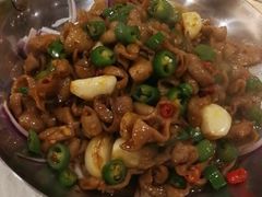 -丹江口渔村·湘味厨房(桃园店)