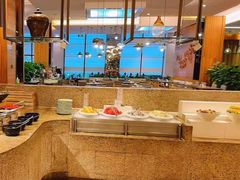 -华邑酒店·鲜艳全日自助餐厅